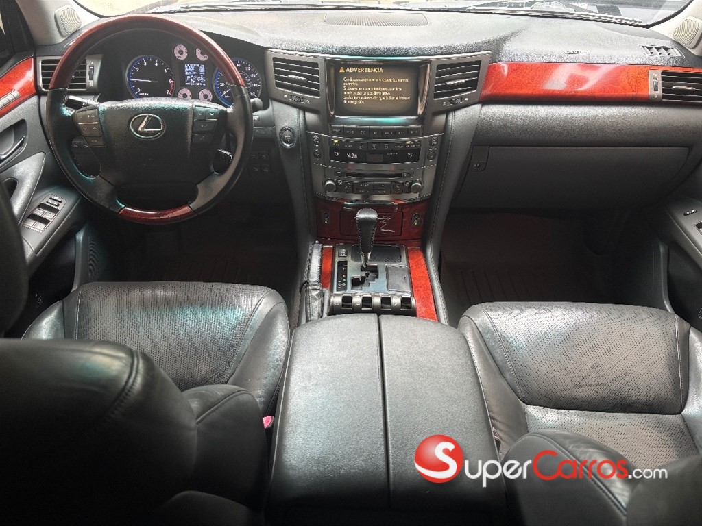 2009 Lexus LX 570 — foto 7 / 10