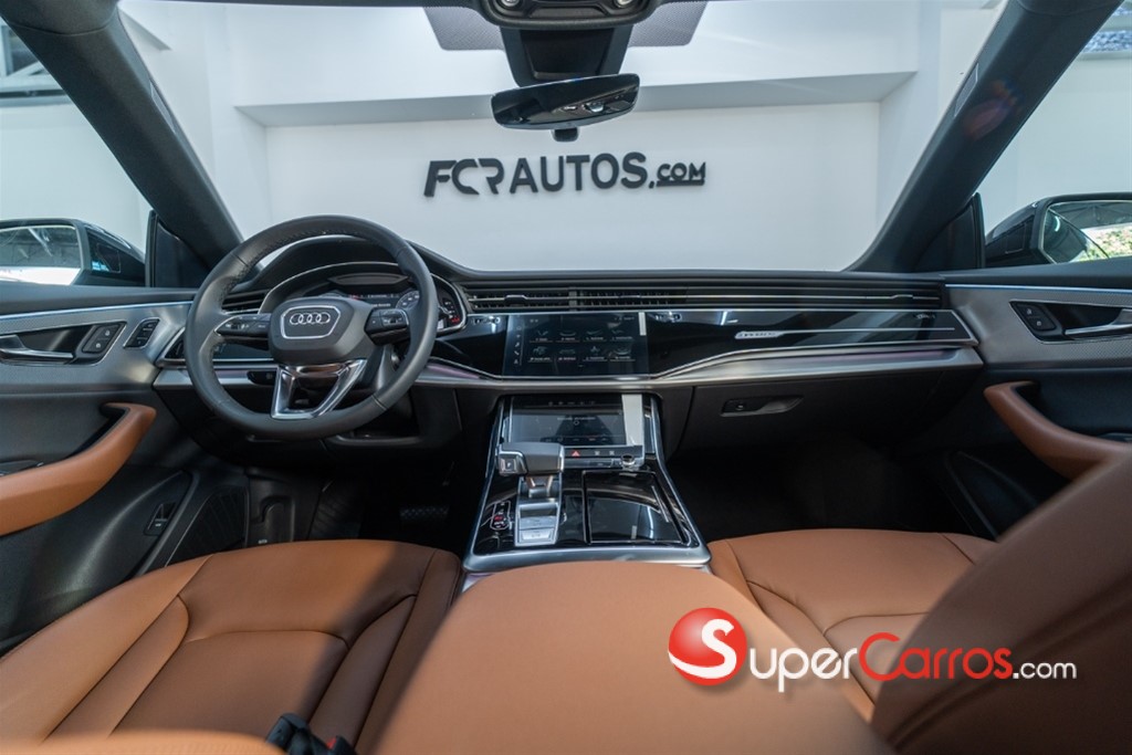 2025 Audi Q8 Premium — foto 5 / 12