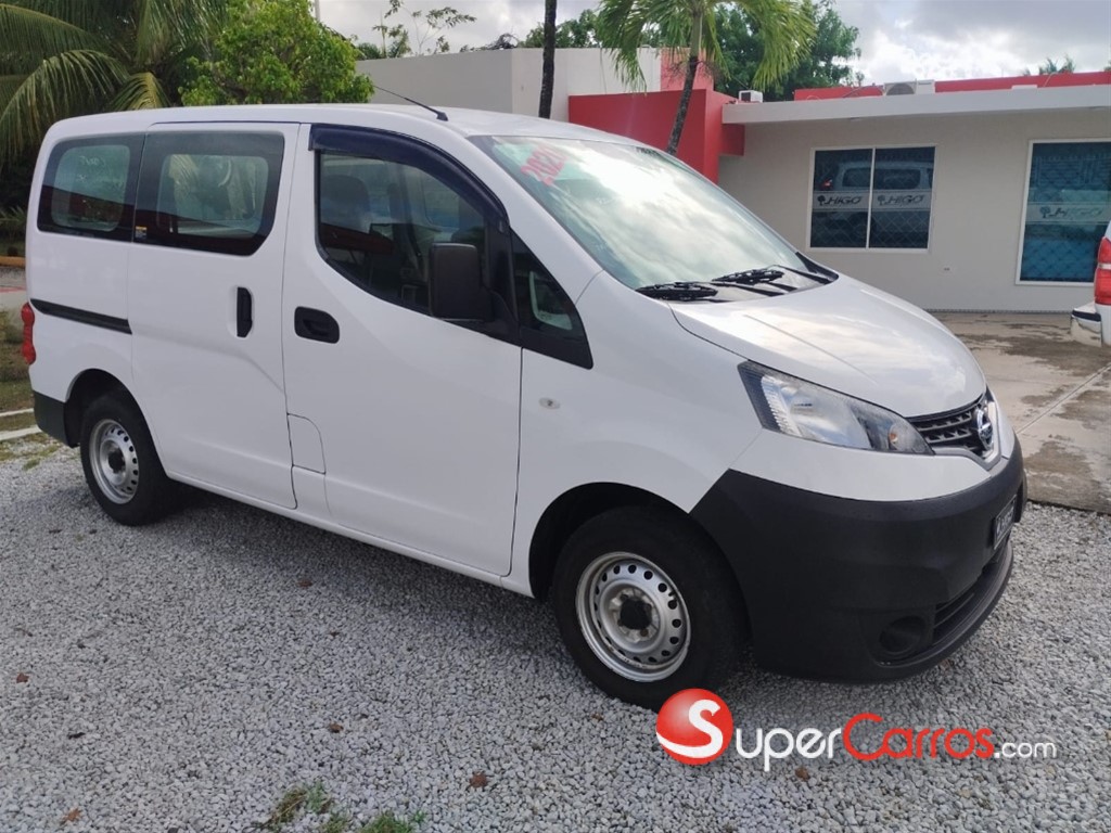 2020 Nissan NV 200 — foto 6 / 7