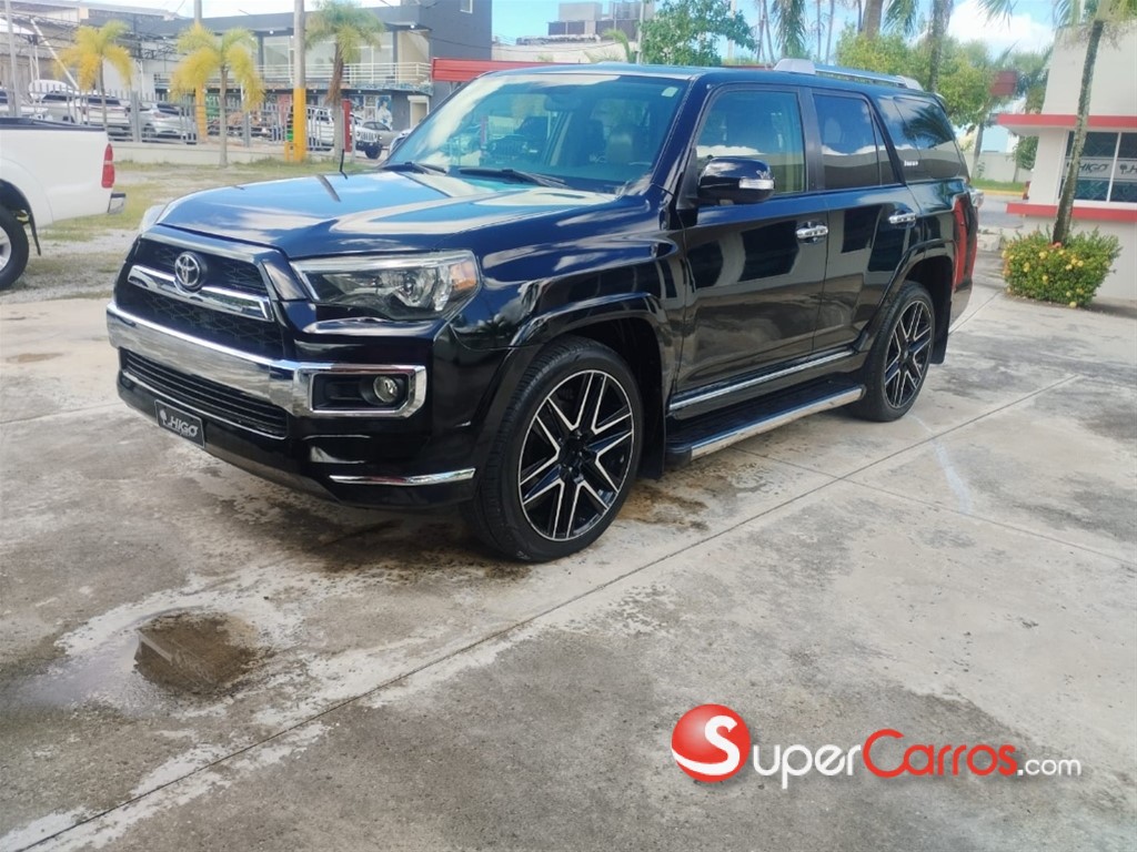2010 Toyota 4 Runner Limited — foto 4 / 9