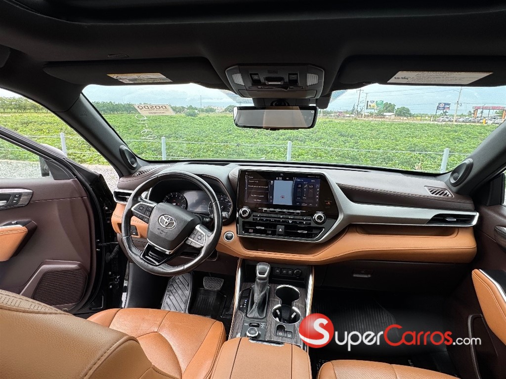 2020 Toyota Highlander Platinum — foto 11 / 12