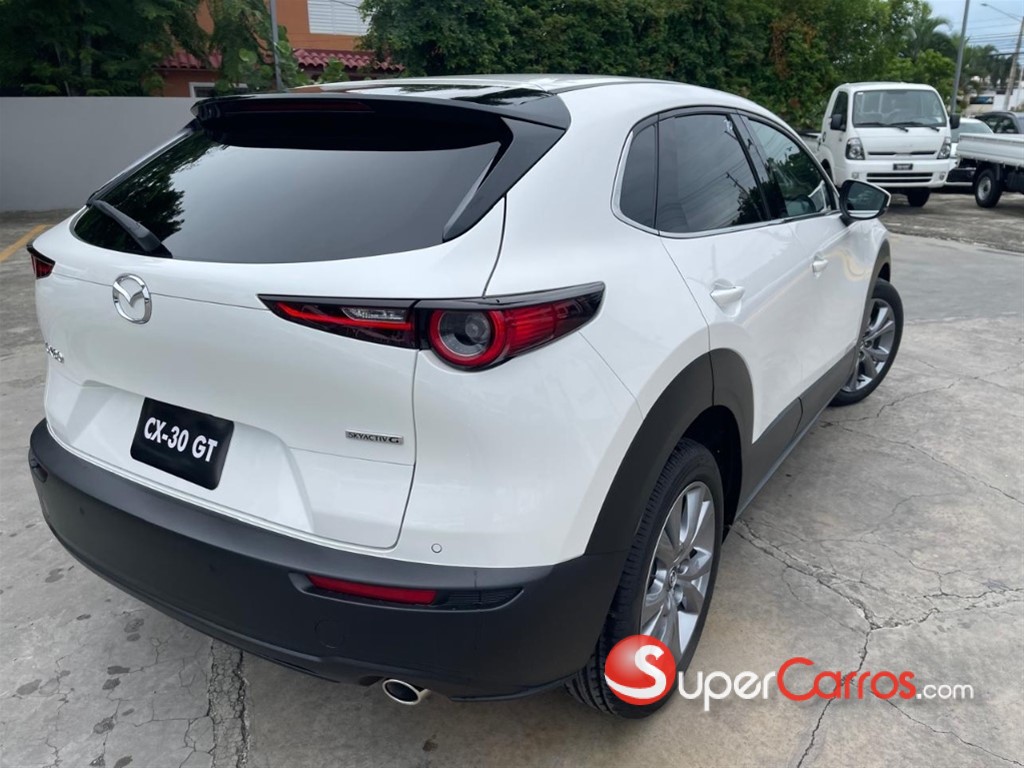 2026 Mazda CX-30 GT — foto 4 / 7