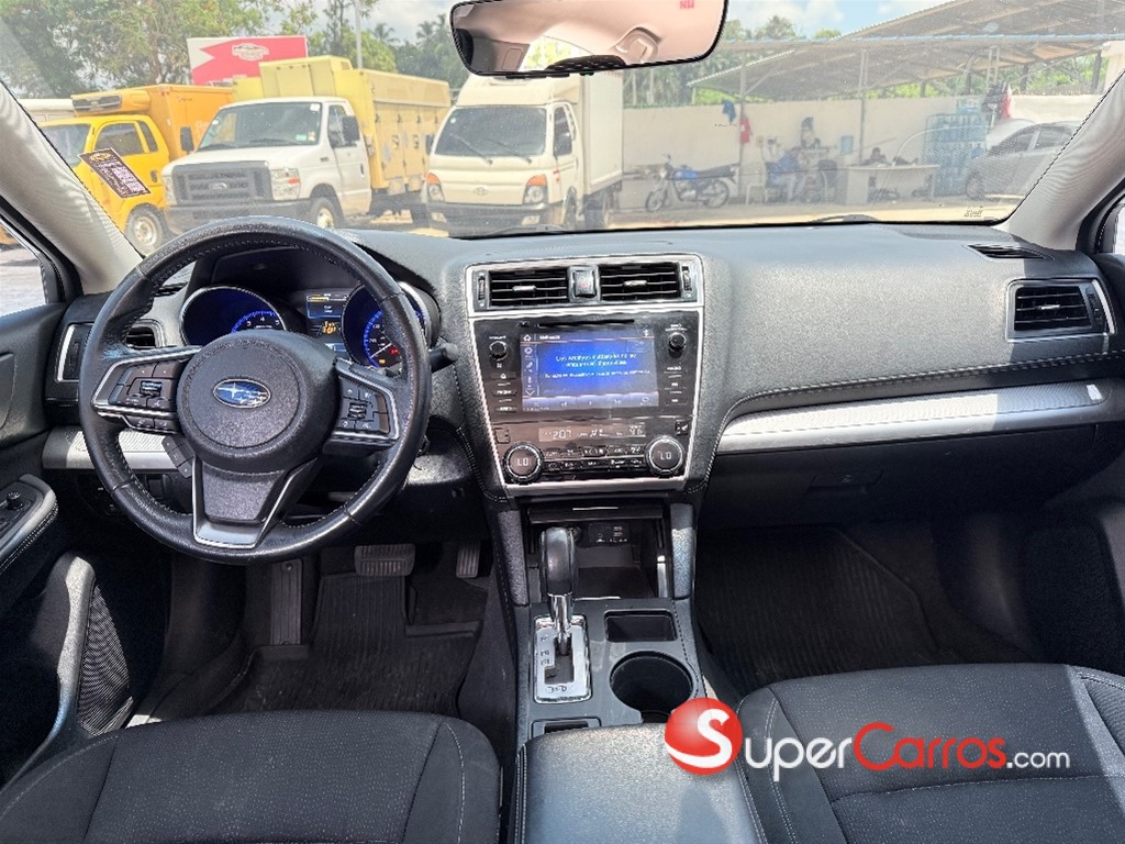 2019 Subaru Legacy — foto 8 / 12