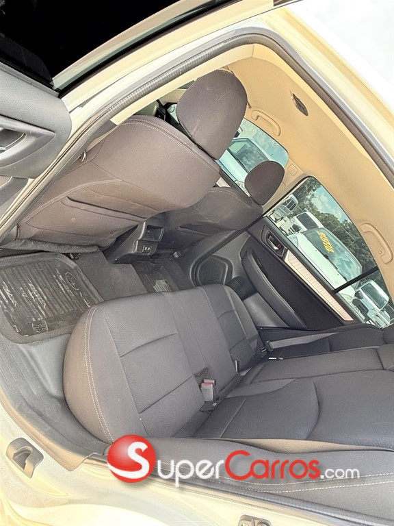 2019 Subaru Legacy — foto 10 / 12