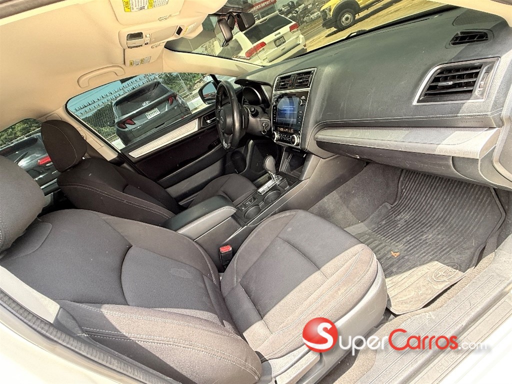 2019 Subaru Legacy — foto 11 / 12