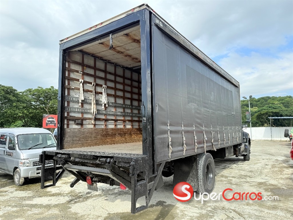 2014 Hino 338 — foto 6 / 7