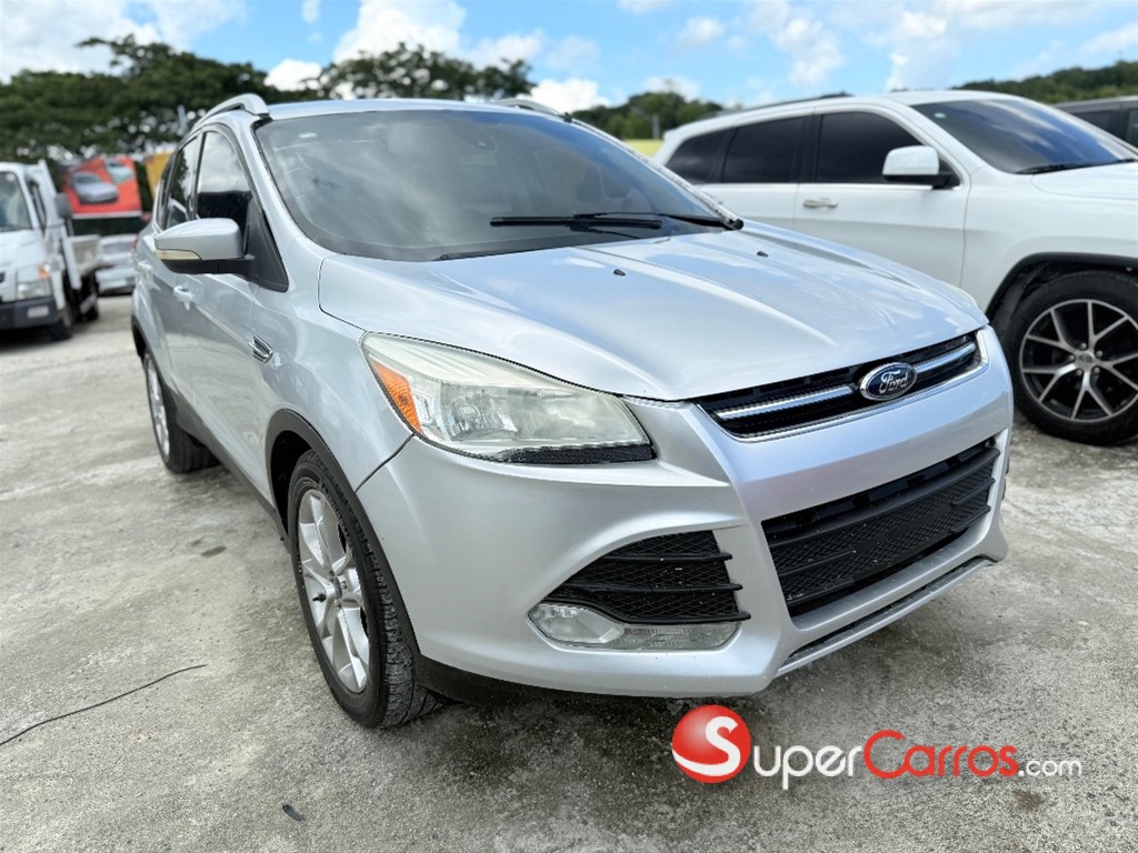 2013 Ford Escape Titanium — foto 2 / 11