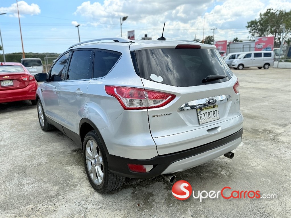 2013 Ford Escape Titanium — foto 6 / 11