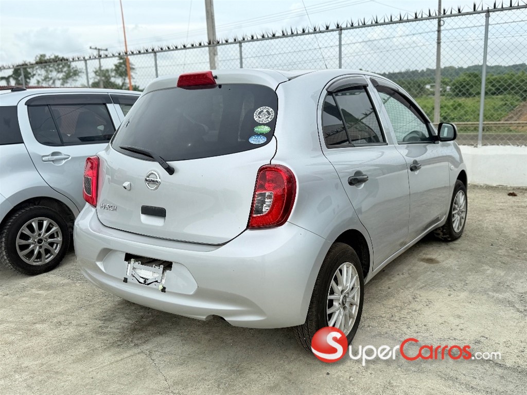2019 Nissan March — foto 5 / 9