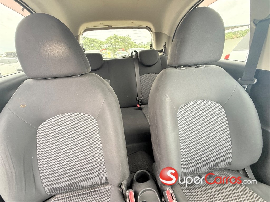 2019 Nissan March — foto 9 / 9
