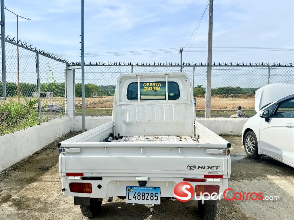 2019 Daihatsu Hijet — foto 6 / 8