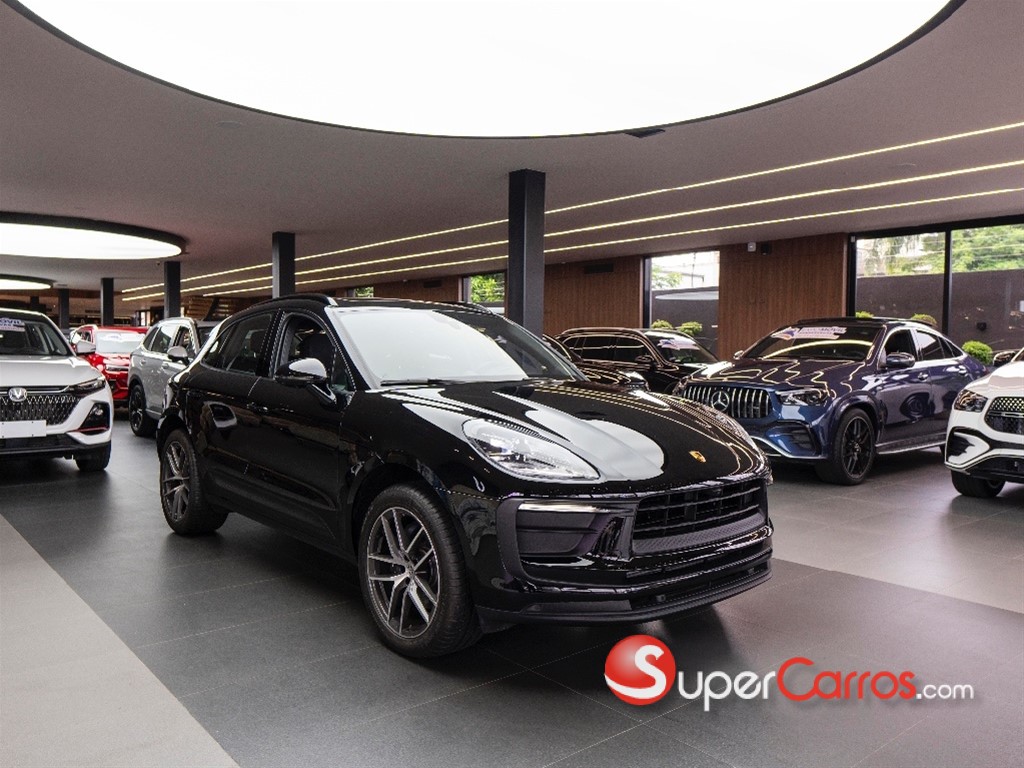 2025 Porsche Macan — foto 2 / 10