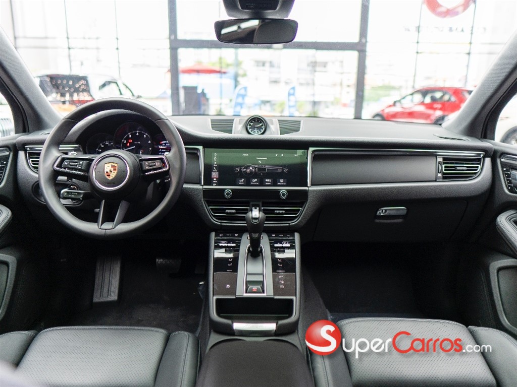 2025 Porsche Macan — foto 4 / 10