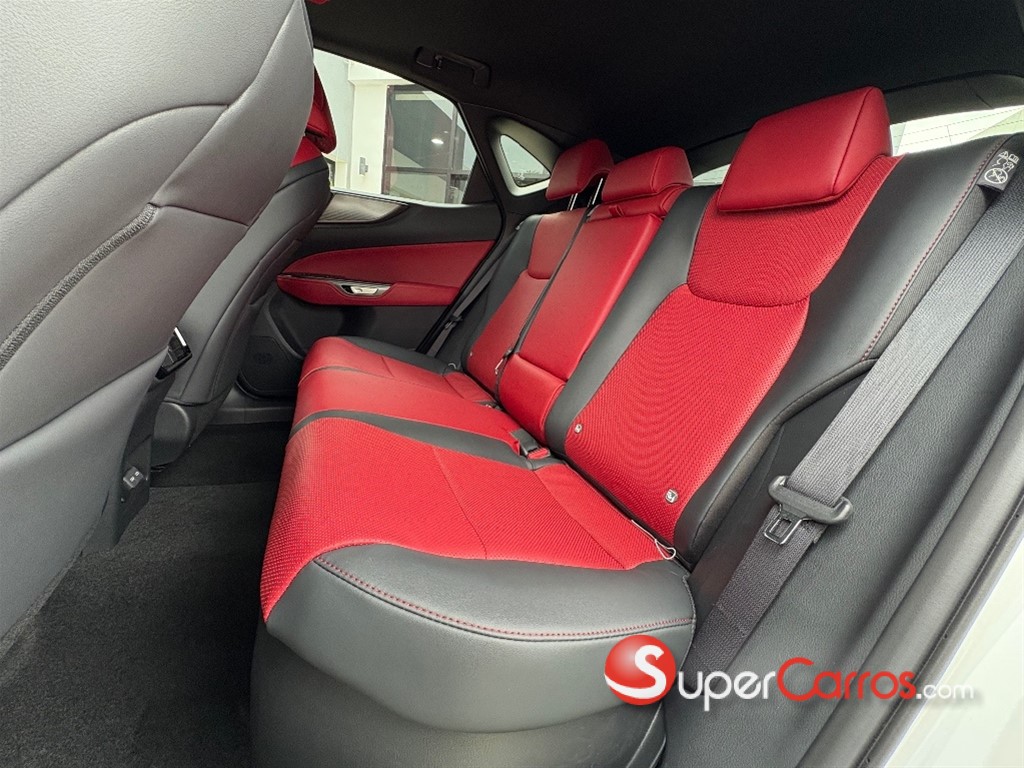 2026 Lexus NX 350H F SPORT — foto 7 / 11