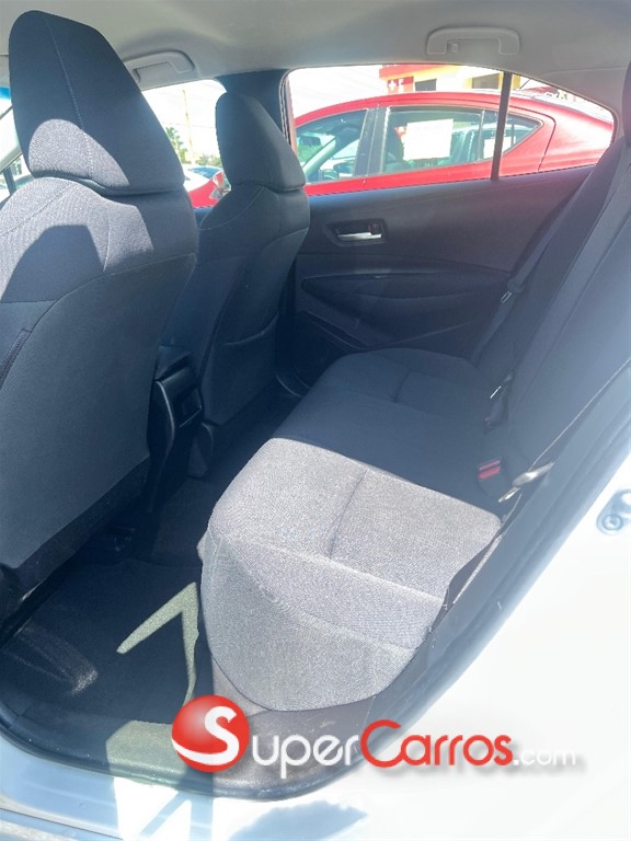 2020 Toyota Corolla LE Plus — foto 10 / 11