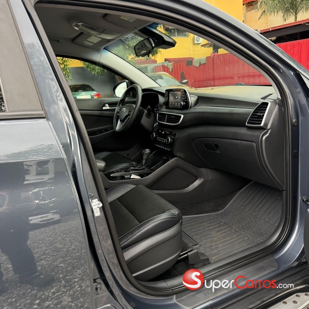 2020 Hyundai Tucson Value — foto 9 / 12