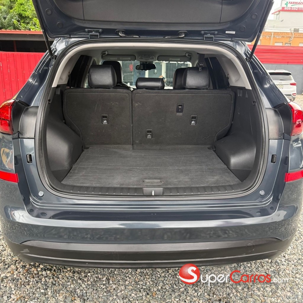 2020 Hyundai Tucson Value — foto 11 / 12