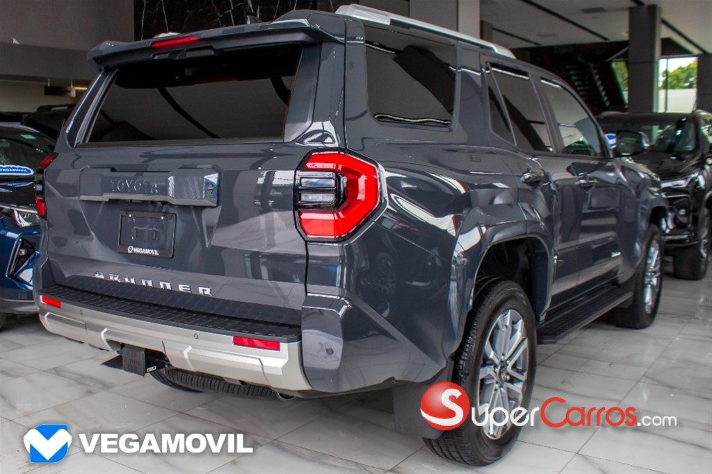 2026 Toyota 4 Runner Limited — foto 3 / 12