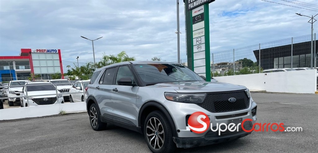 2021 Ford Explorer Police — foto 3 / 9