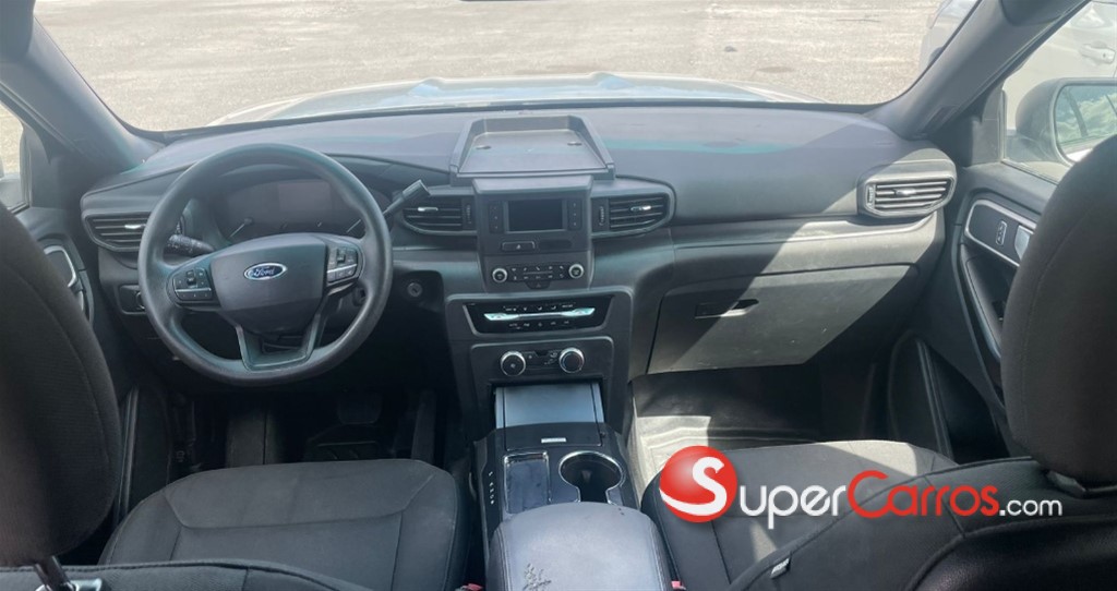 2021 Ford Explorer Police — foto 8 / 9