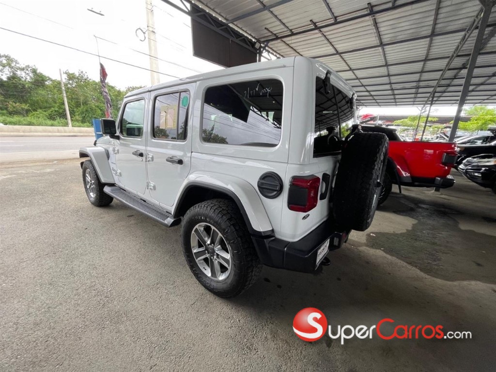 2021 Jeep Wrangler Unlimited Sahara — foto 2 / 7