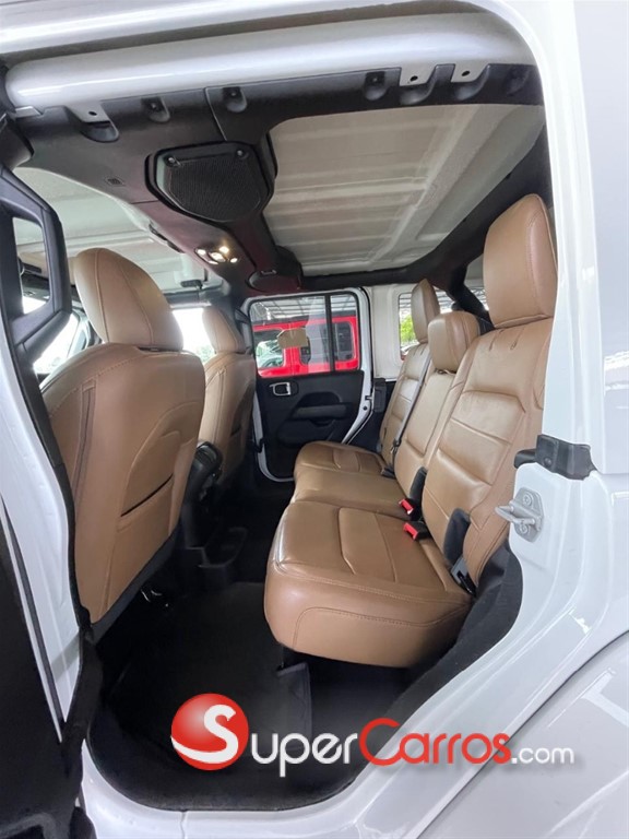 2021 Jeep Wrangler Unlimited Sahara — foto 6 / 7