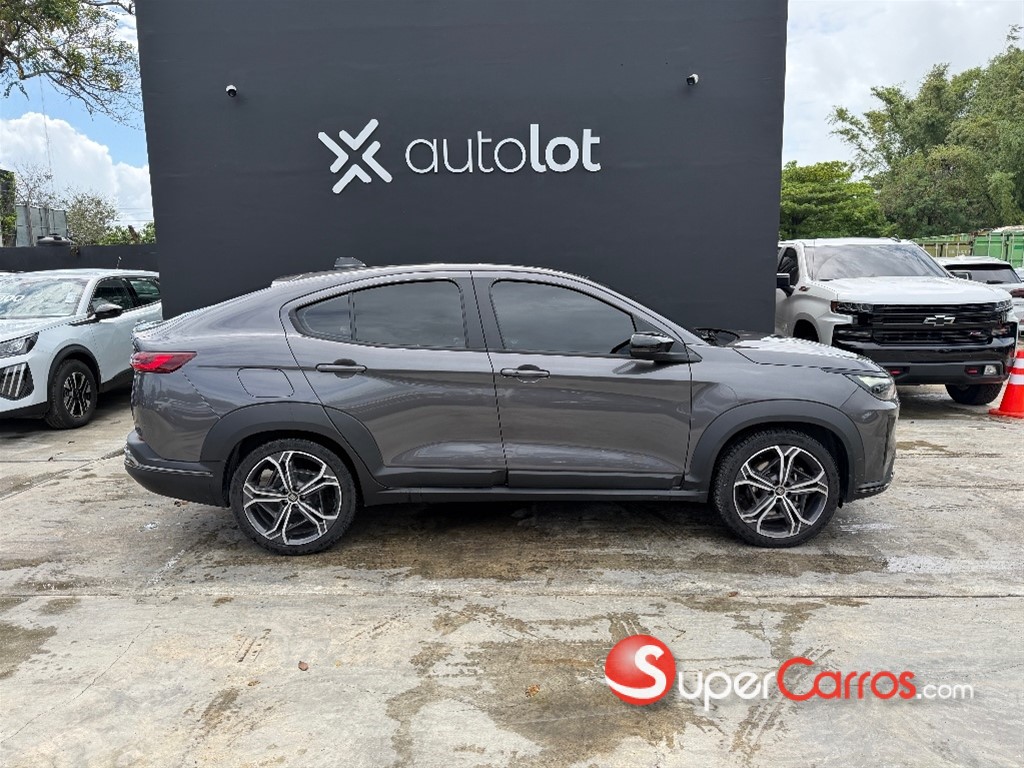 2023 Fiat Fastback Limited 270 — foto 2 / 8