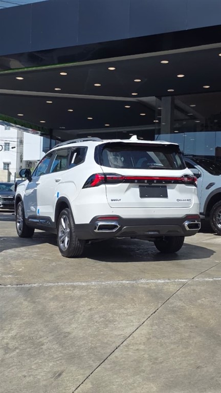 2026 Geely Okavango GF — foto 2 / 12