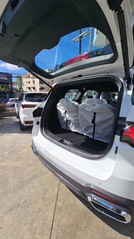 2026 Geely Okavango GF — foto 7 / 12