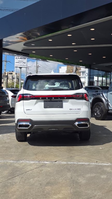 2026 Geely Okavango GF — foto 10 / 12