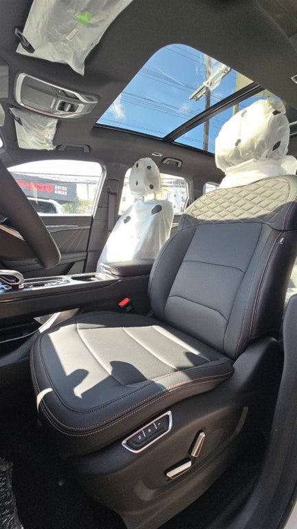 2026 Geely Okavango GF — foto 12 / 12