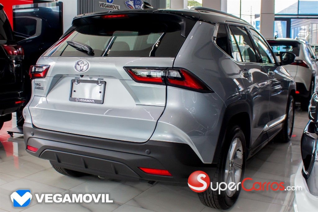 2026 Toyota Yaris Cross Full — foto 3 / 12