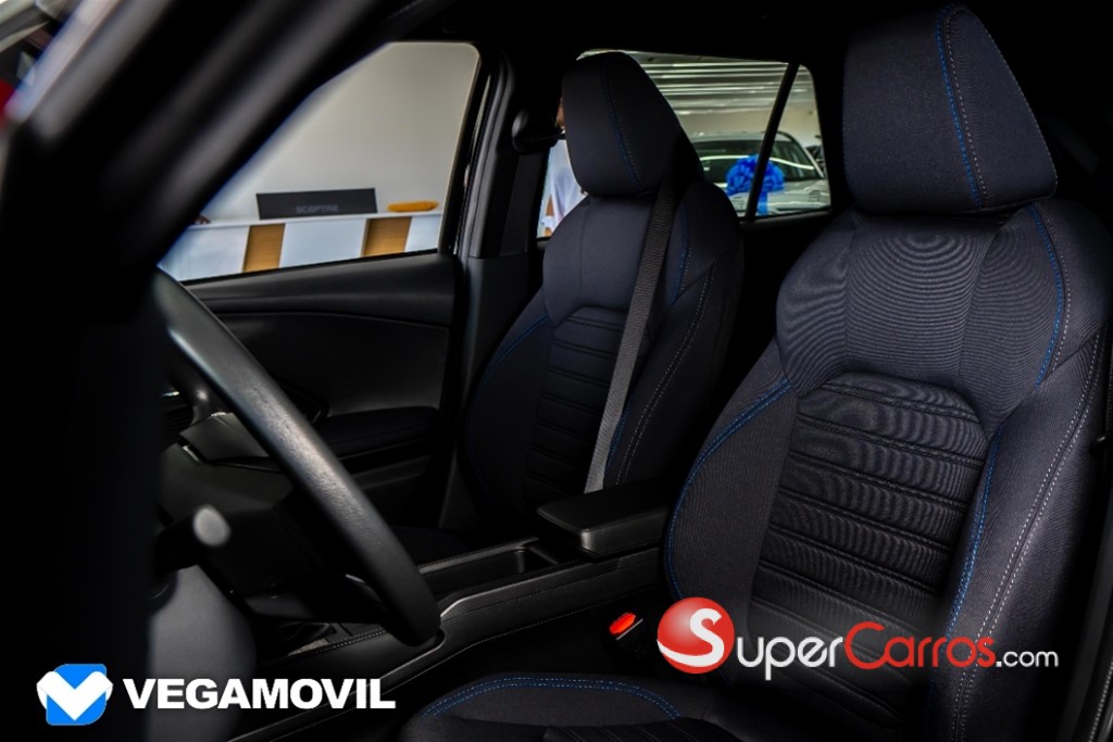 2026 Toyota Yaris Cross Full — foto 7 / 12