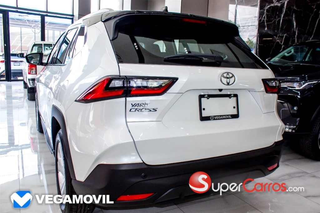 2026 Toyota Yaris Cross Full — foto 3 / 11