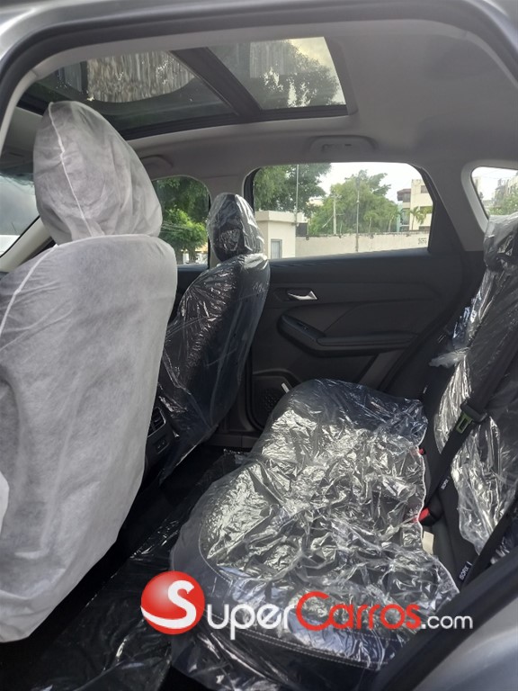 2025 GWM Haval Jolion Pro — foto 5 / 10