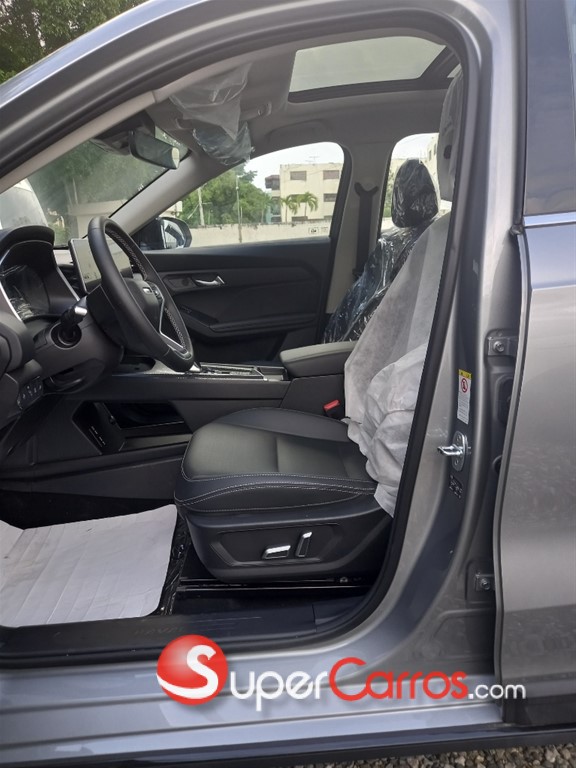 2025 GWM Haval Jolion Pro — foto 6 / 10