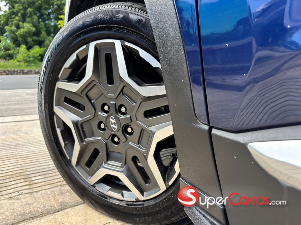 2022 Hyundai Santa Fe Limited — foto 6 / 12