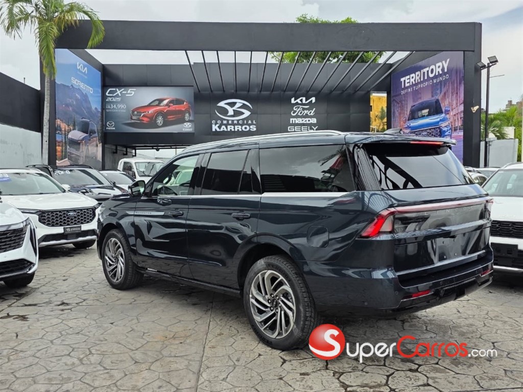 2026 Lincoln Navigator Reserve II — foto 4 / 12