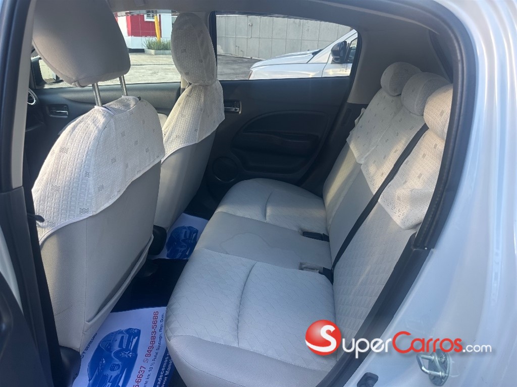 2020 Mitsubishi Motors Mirage — foto 7 / 10