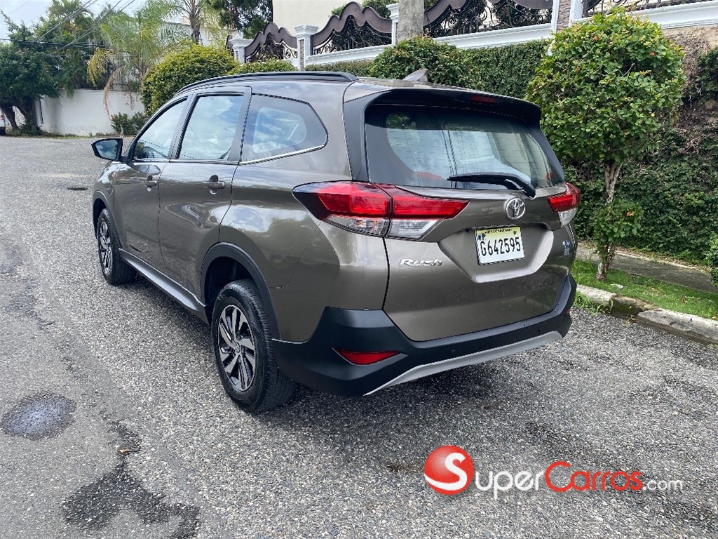 2024 Toyota Rush — foto 3 / 12