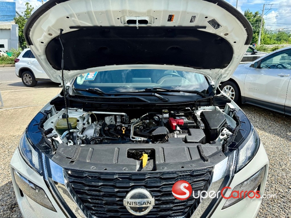 2021 Nissan Rogue SV — foto 10 / 10