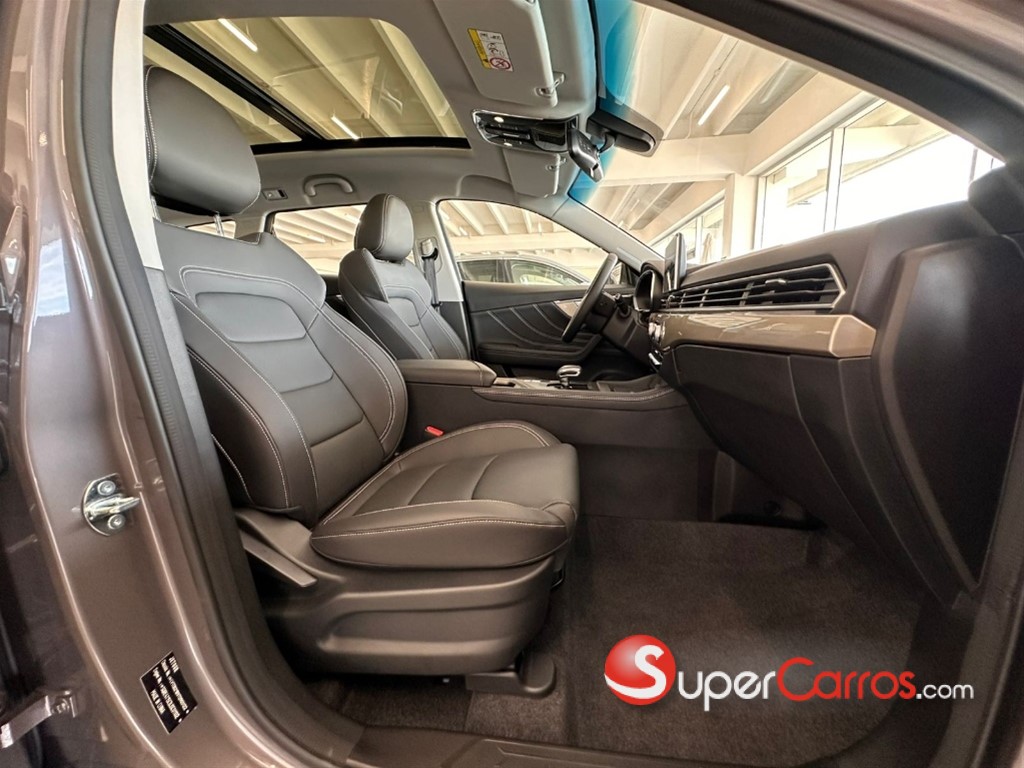 2027 Jetour X70 FL — foto 7 / 10