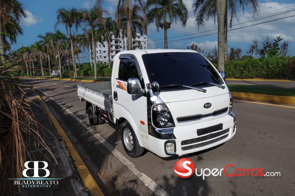 2018 Kia Bongo III — foto 3 / 9