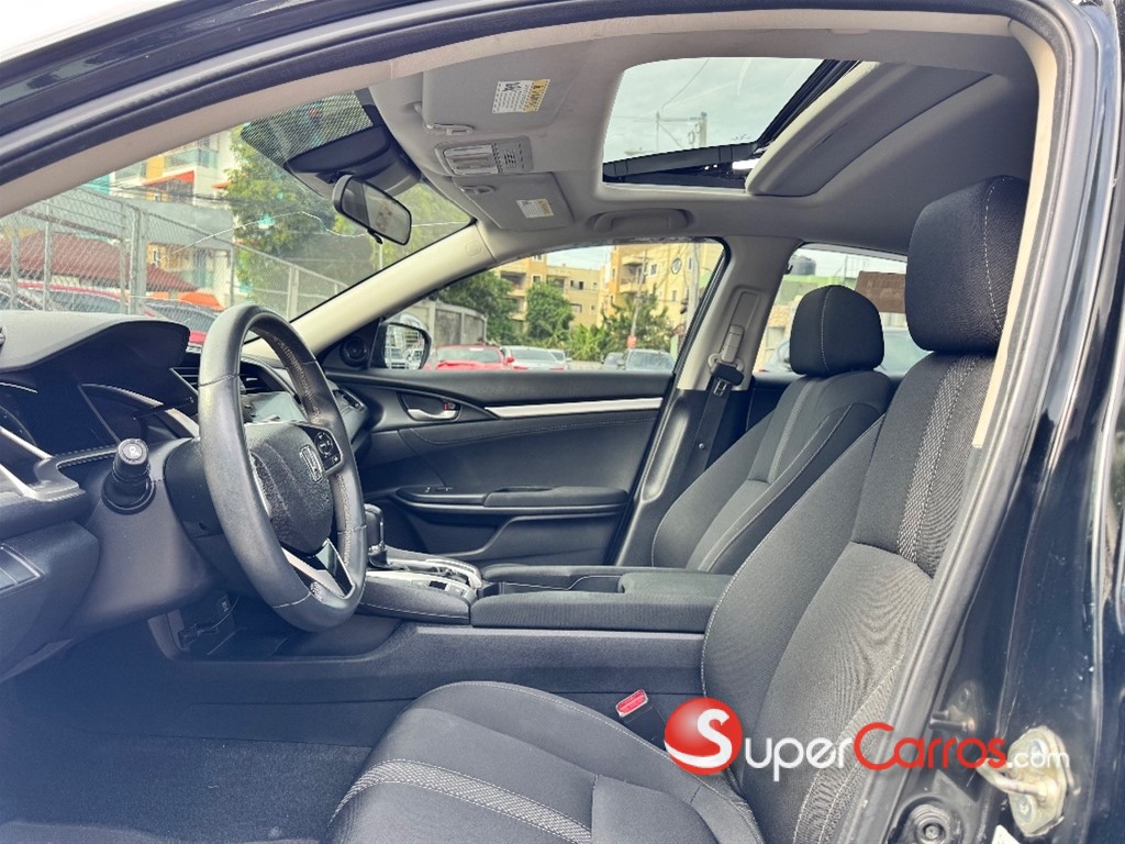 2020 Honda Civic EX — foto 9 / 12