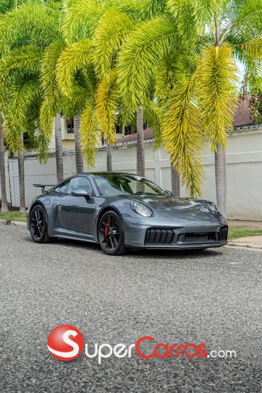 2025 Porsche 911 Carrera GTS