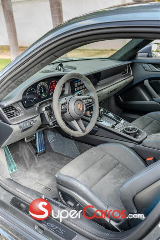 2025 Porsche 911 Carrera GTS — foto 3 / 11