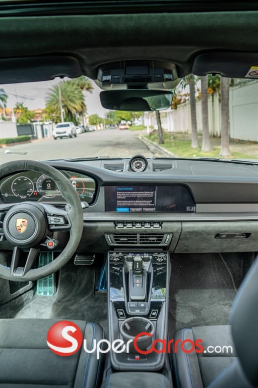 2025 Porsche 911 Carrera GTS — foto 5 / 11