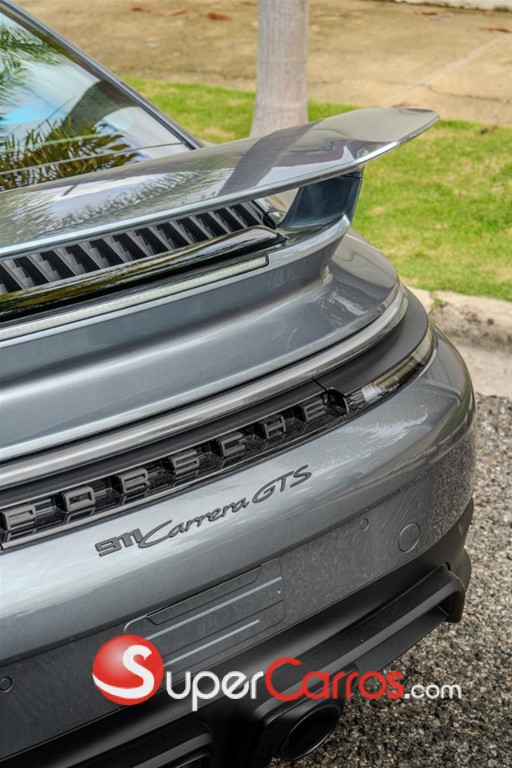 2025 Porsche 911 Carrera GTS — foto 9 / 11