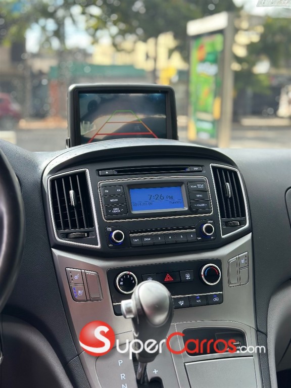 2021 Hyundai Grand Starex — foto 9 / 10