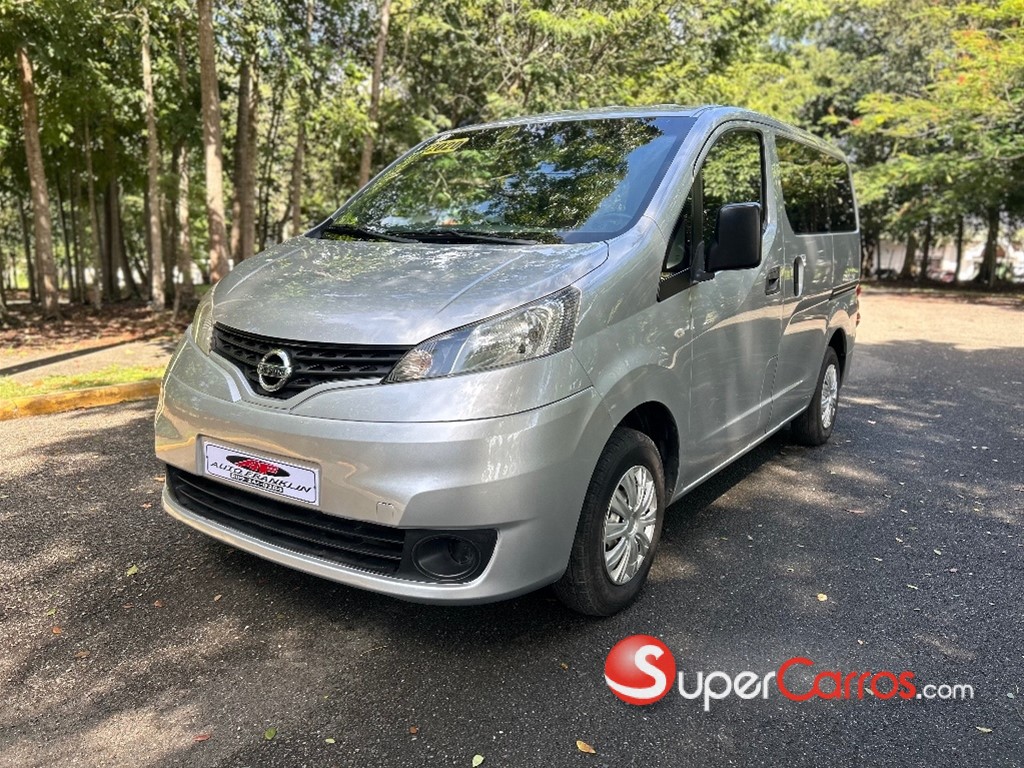 2020 Nissan NV 200 — foto 3 / 9